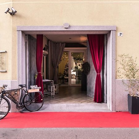 Bhl Boutique Rooms Legnano Exterior photo