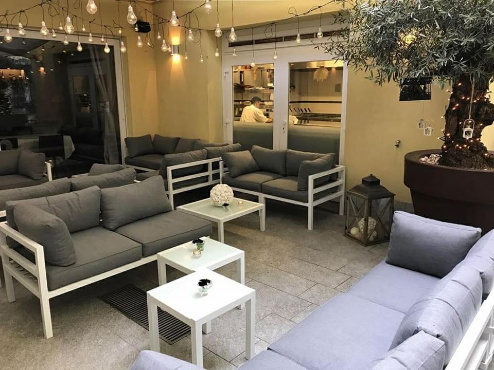 Bhl Boutique Rooms Legnano Exterior photo
