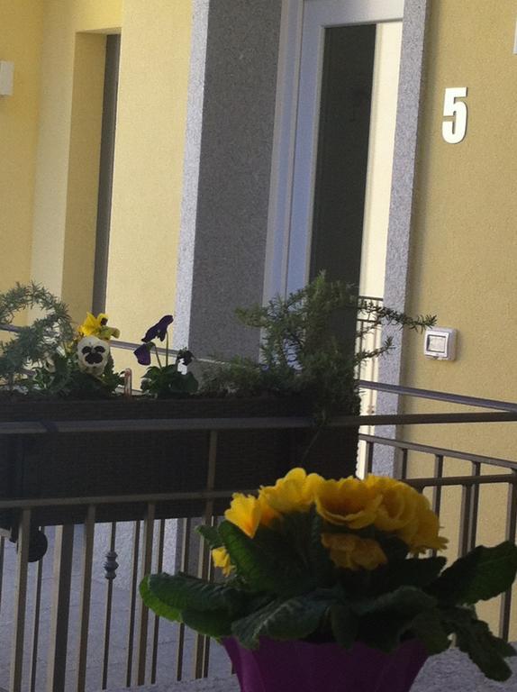Bhl Boutique Rooms Legnano Exterior photo