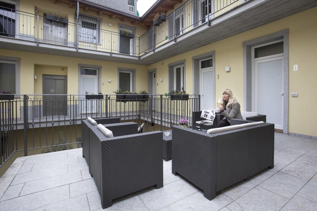 Bhl Boutique Rooms Legnano Exterior photo